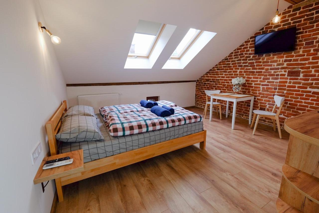 Apartments Galicia Лвив Екстериор снимка