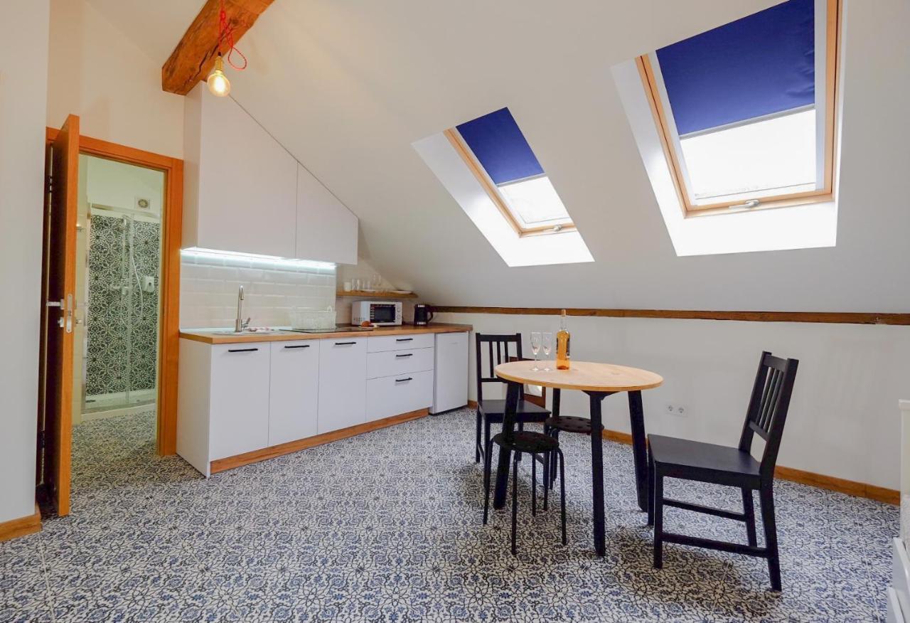 Apartments Galicia Лвив Екстериор снимка