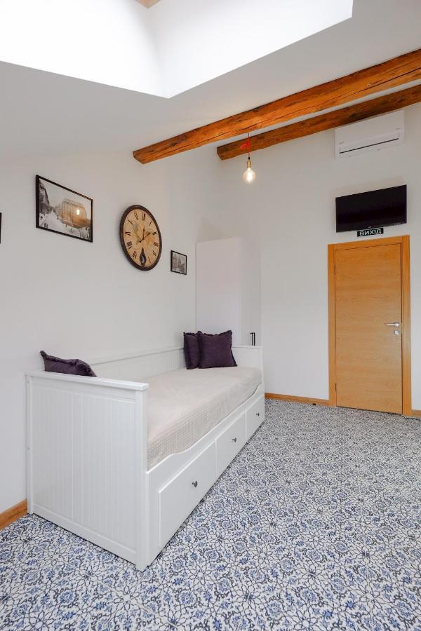 Apartments Galicia Лвив Екстериор снимка