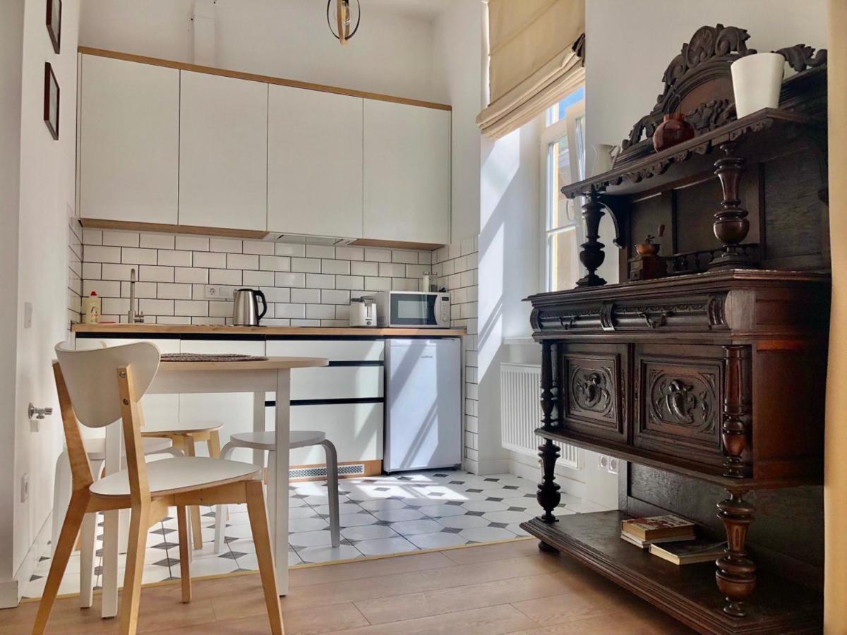 Apartments Galicia Лвив Екстериор снимка